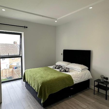 لندن Stratford Apartment With Balcony المظهر الخارجي الصورة