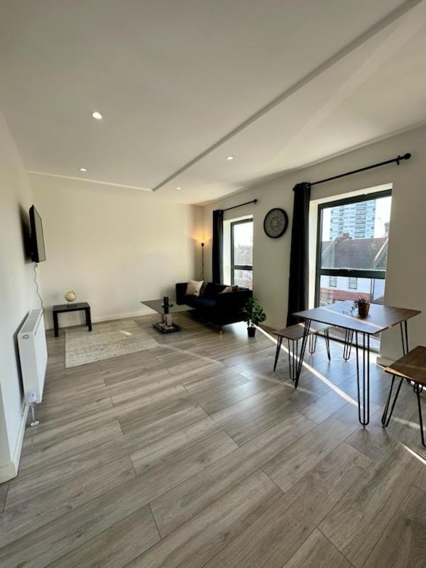 لندن Stratford Apartment With Balcony المظهر الخارجي الصورة