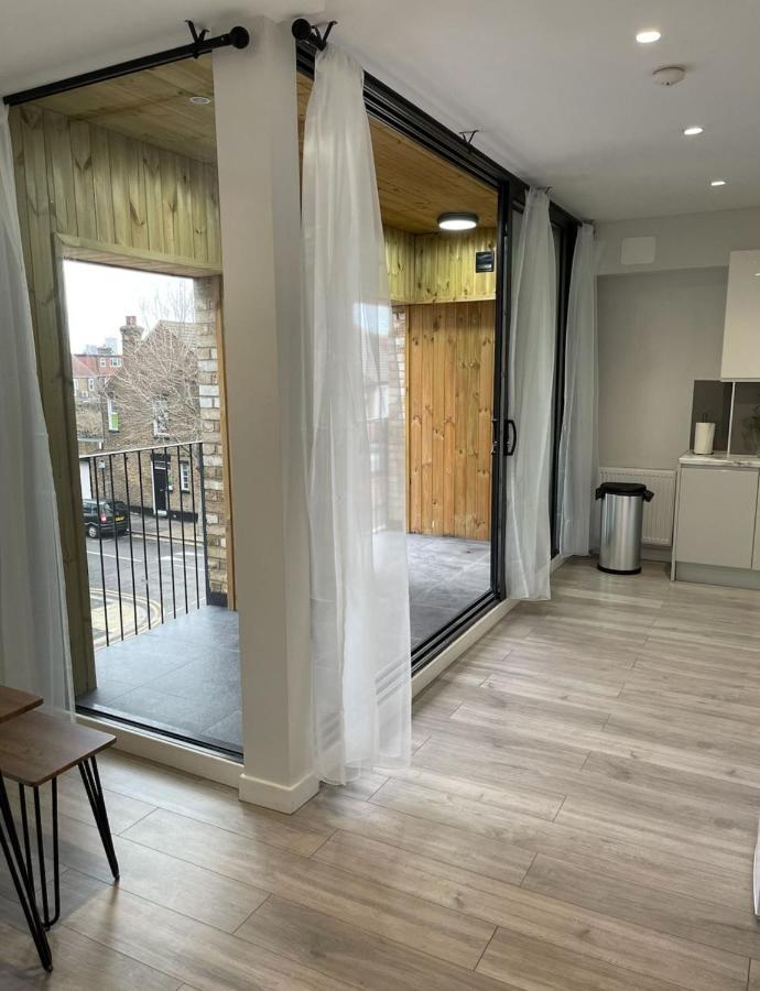 لندن Stratford Apartment With Balcony المظهر الخارجي الصورة